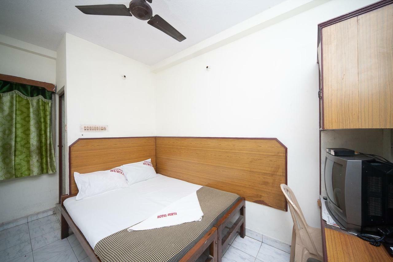 สปอต ออน 38565 โฮเต็ล สุริยา ทิรุเพ็ญคธรรม สตรีท Hotel เชนไน ภายนอก รูปภาพ