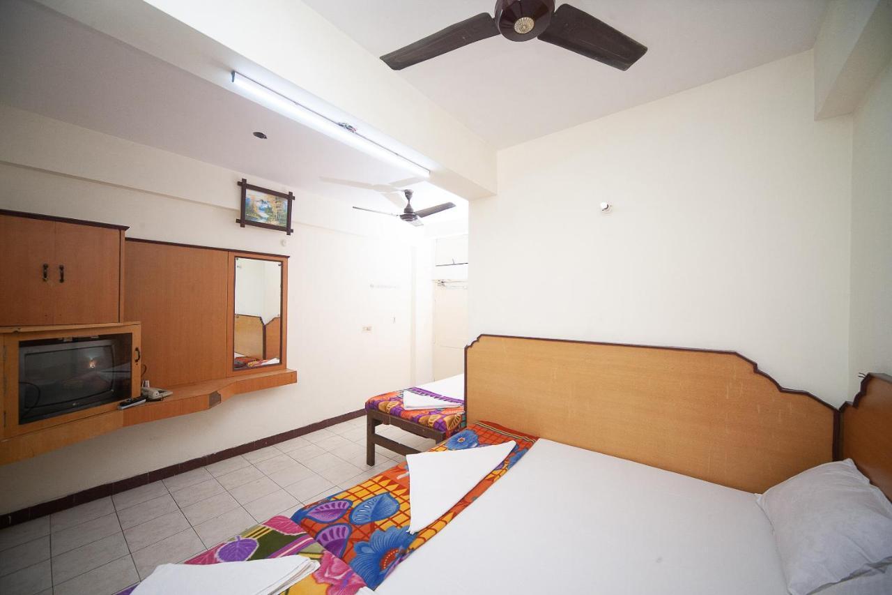 สปอต ออน 38565 โฮเต็ล สุริยา ทิรุเพ็ญคธรรม สตรีท Hotel เชนไน ภายนอก รูปภาพ